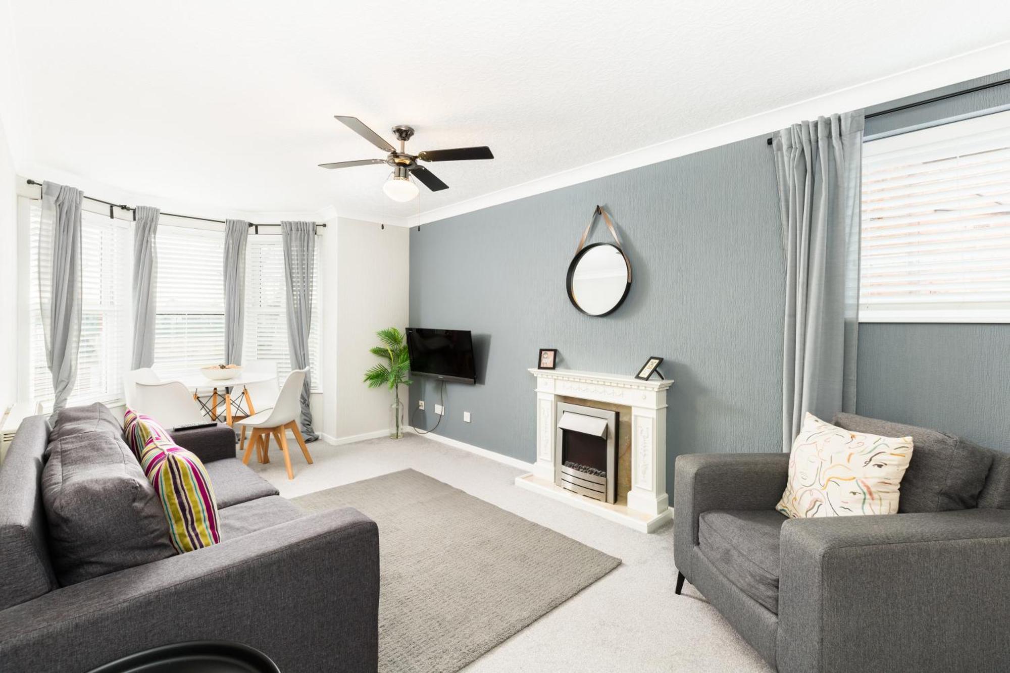 Modern 2-Bedroom Apartments With Free Parking In Leamington Spa Kültér fotó