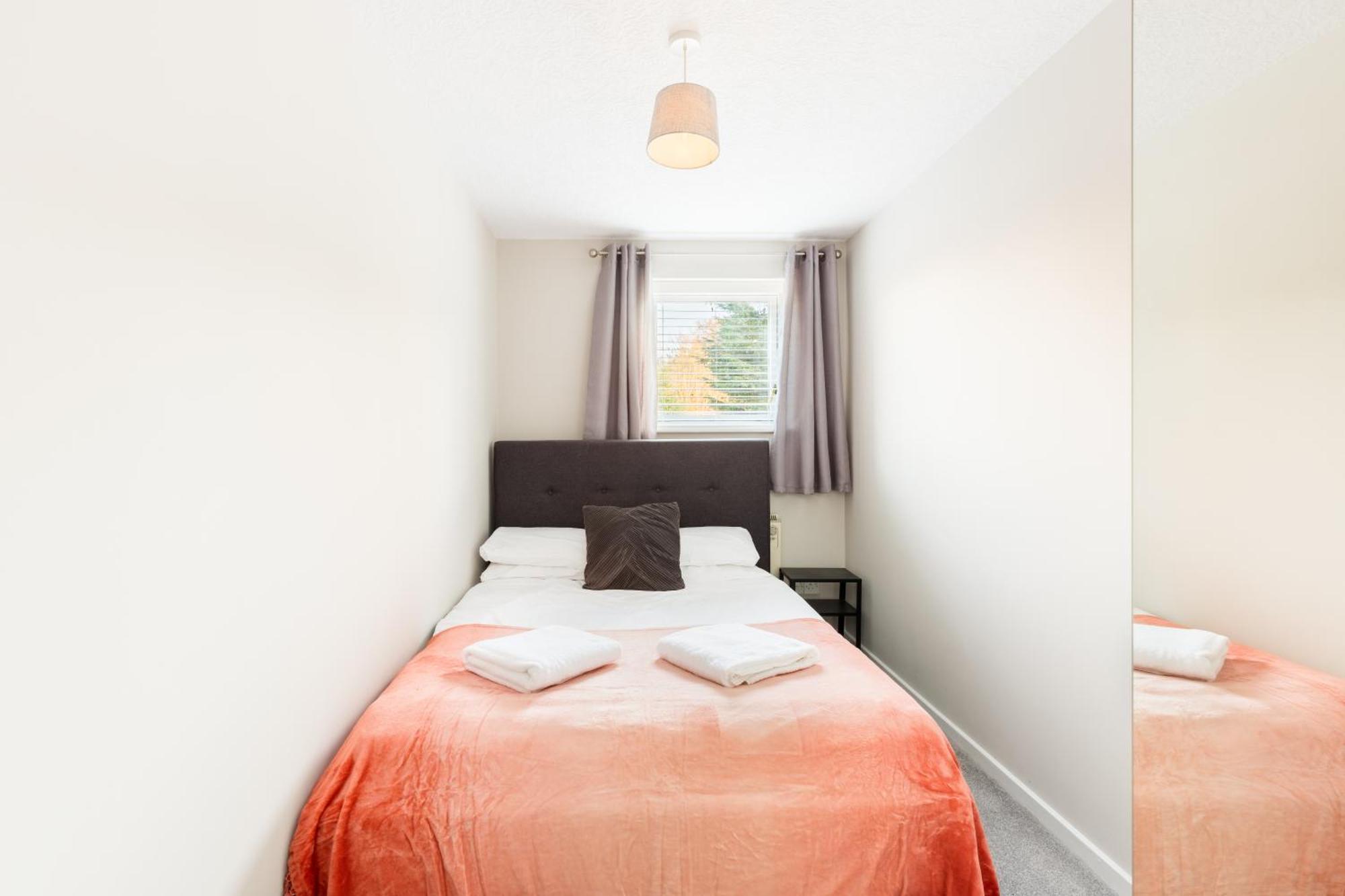 Modern 2-Bedroom Apartments With Free Parking In Leamington Spa Kültér fotó