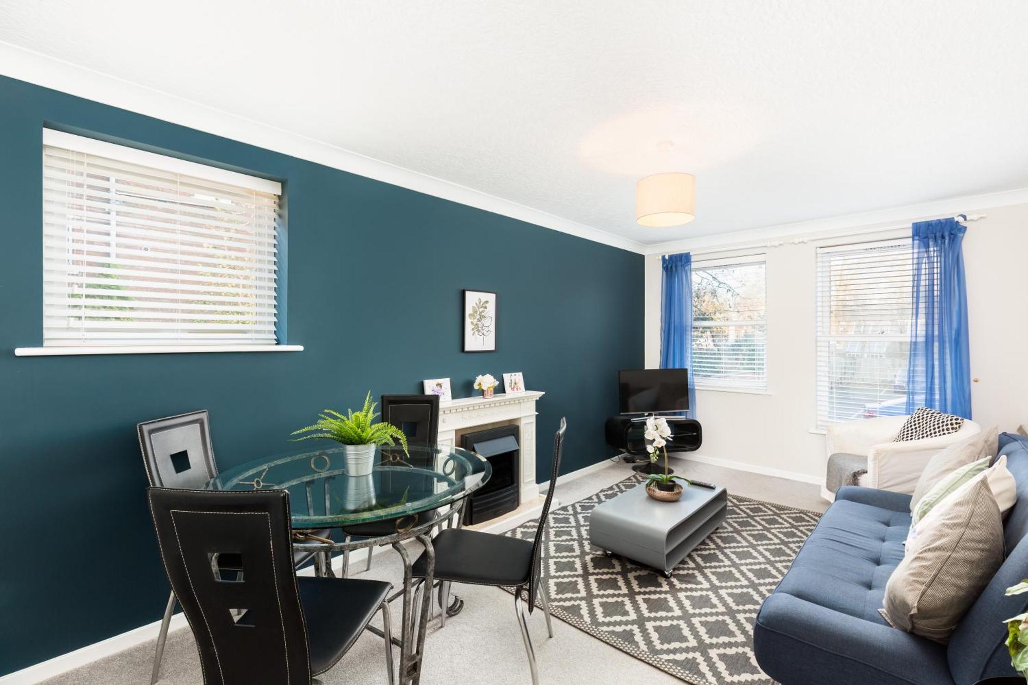 Modern 2-Bedroom Apartments With Free Parking In Leamington Spa Kültér fotó