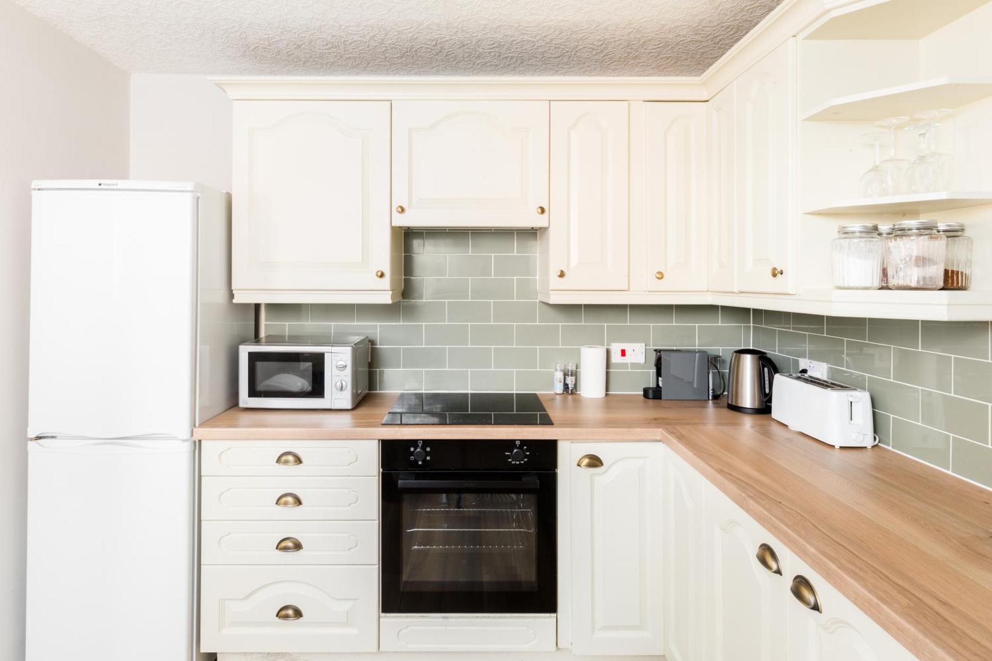 Modern 2-Bedroom Apartments With Free Parking In Leamington Spa Kültér fotó