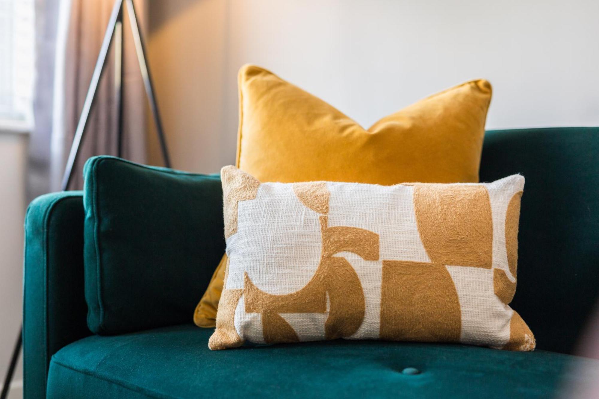Modern 2-Bedroom Apartments With Free Parking In Leamington Spa Kültér fotó